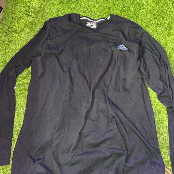 Adidas t shirt - Picture 3 of 9